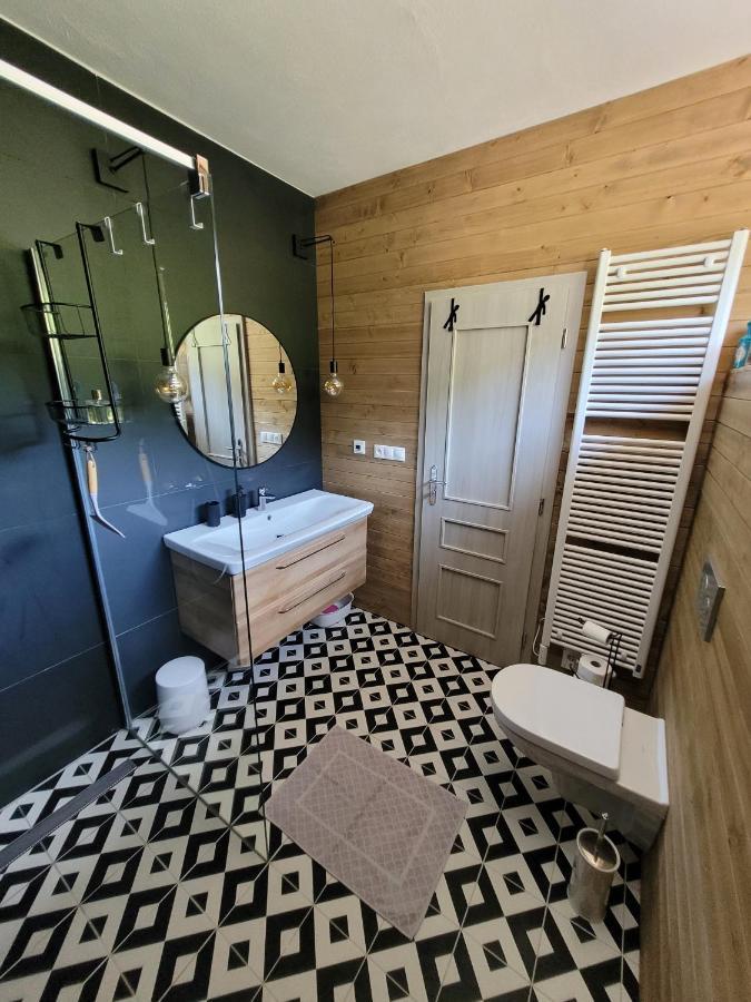 Artur Apartment Myto Mýto pod Ďumbierom المظهر الخارجي الصورة