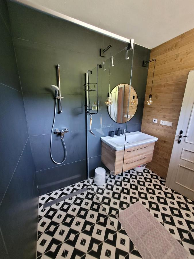 Artur Apartment Myto Mýto pod Ďumbierom المظهر الخارجي الصورة